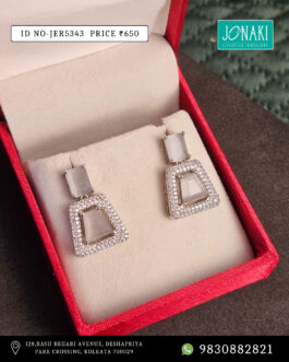 Jonaki Ear Tops – JER 5343